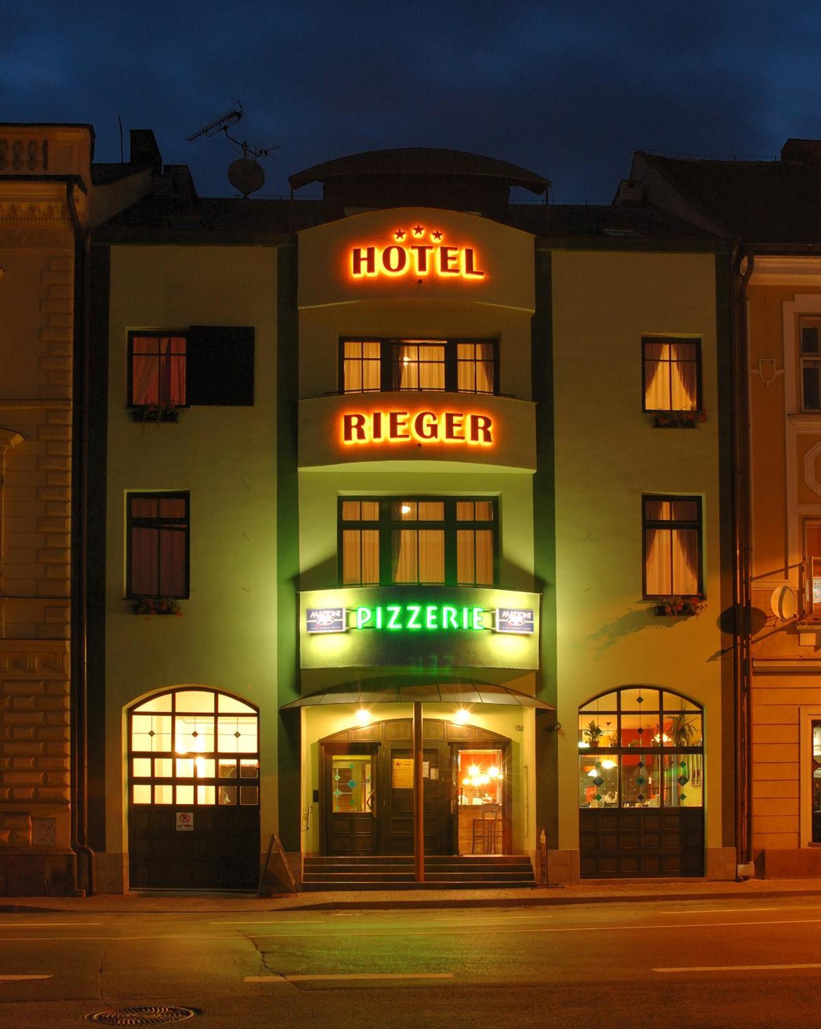 Hotel Rieger Garni Jicin Ngoại thất bức ảnh