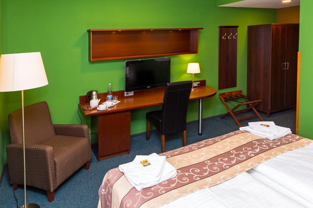 Hotel Rieger Garni Jicin Ngoại thất bức ảnh