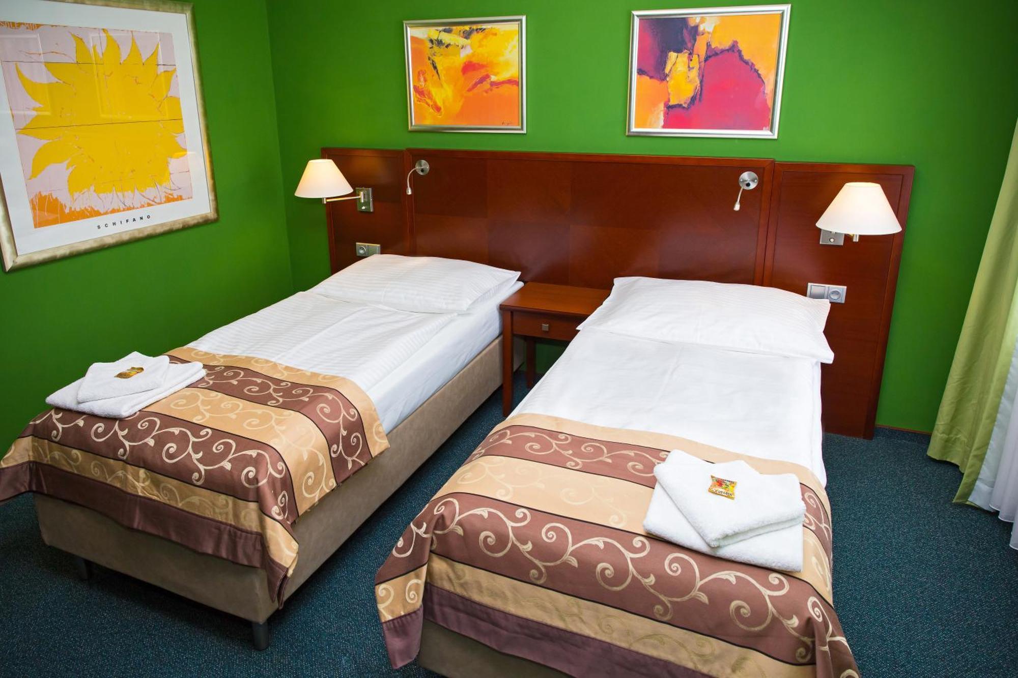 Hotel Rieger Garni Jicin Ngoại thất bức ảnh